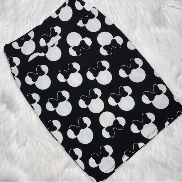 LuLaRoe Dresses & Skirts - Lularoe Disney Minnie Mouse Head Cassie Skirt M